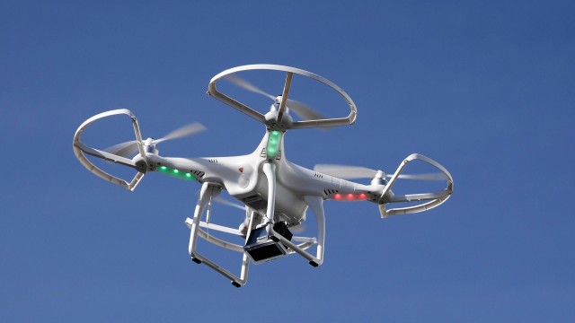 El DOT y FAA proponen nuevas normas para los «drones»
