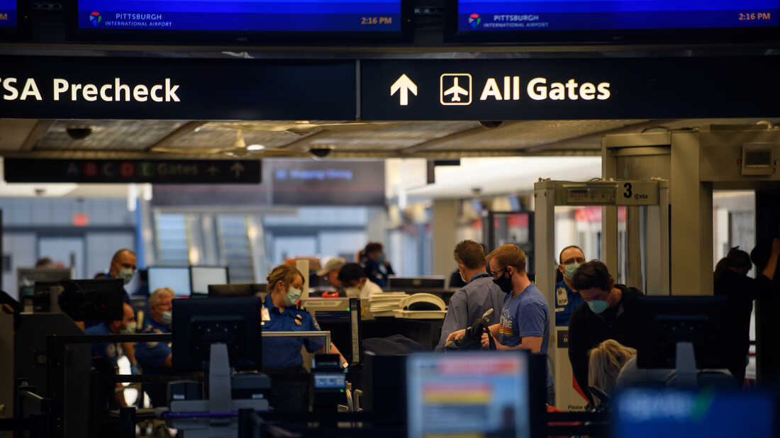 IATA: Aviación comercial continua su recuperación para junio