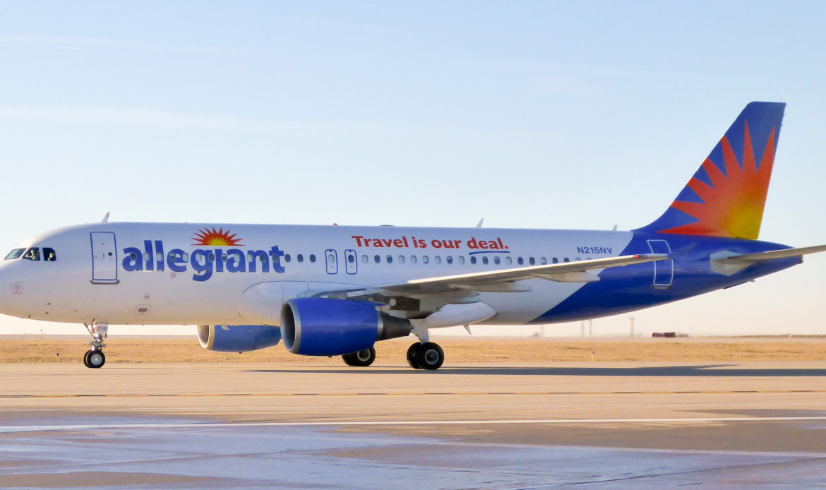 DOT suspende análisis para otorgar inmunidad antimonopolio a Viva Aerobus y Allegiant