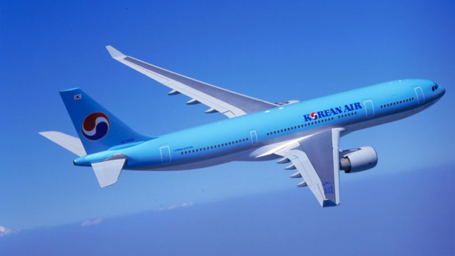 A330 de Korean Air golpea a otro avión antes de despegar