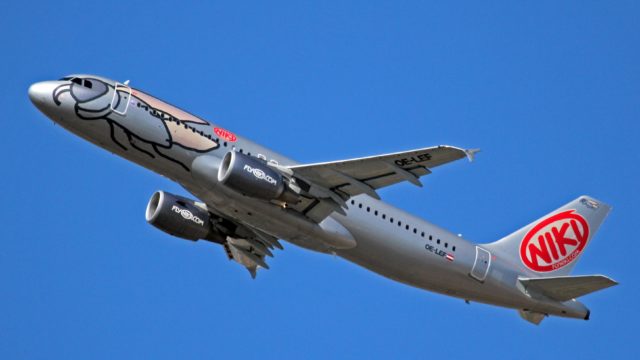 Niki se declara insolvente; suspende operaciones