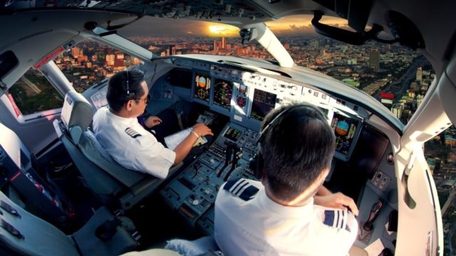 ¿Es buen momento para estudiar para piloto?