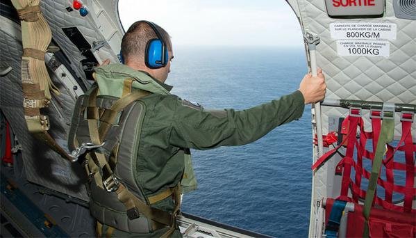 Autoridades de la Isla Reunión suspenden búsqueda de restos del MH370