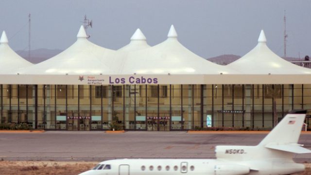 Aerolíneas imposibilitadas para cobro de impuestos que pretende BCS