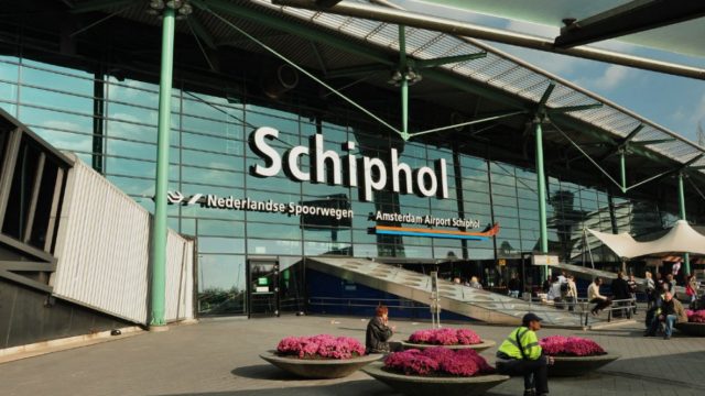 Schiphol implementará medidas contra el reflejo solar en sus pistas
