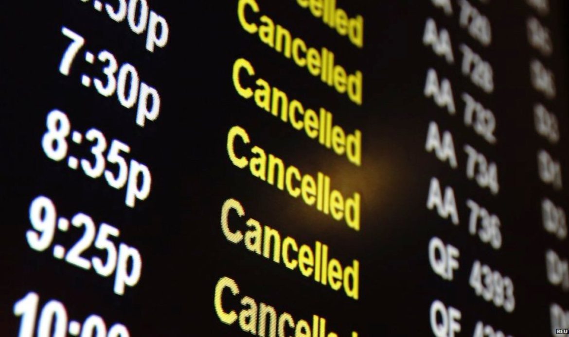 ¿Te cancelaron el vuelo? Esto debes hacer