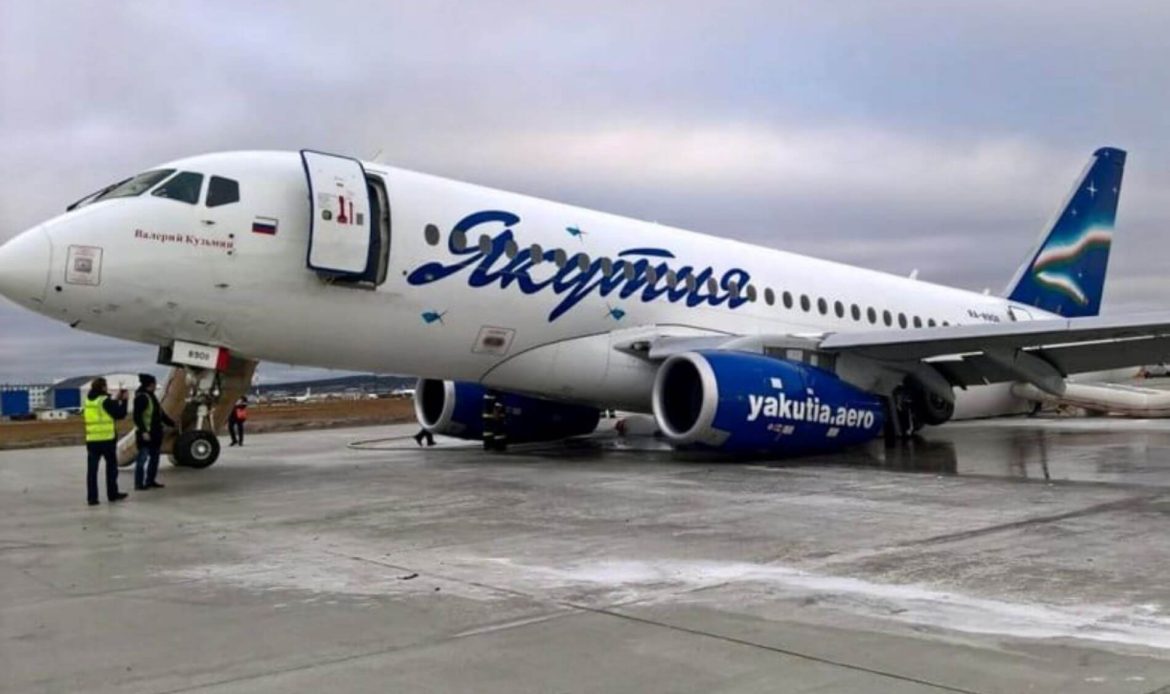 Casa de subastas ofrece Sukhoi SSJ100 como «ligeramente dañado»